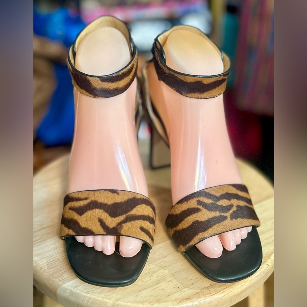 Splendid Real Calf Hair Tiger Print Pattern Ankle Strap Sandals GORGEOUS!​​ - Picture 2 of 10